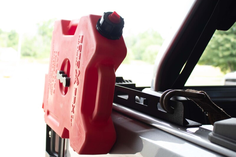 Jeep Wrangler Unlimited Tub Rail Tie Downs - Fishbone Offroad - Powdercoat Steel - Black - `18-`27